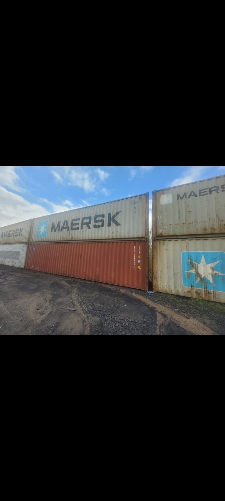 Shipping container for transportation